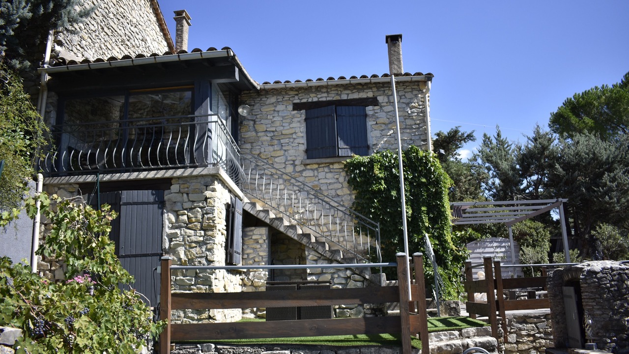 Photo of Outdoor in Moules-et-Baucels