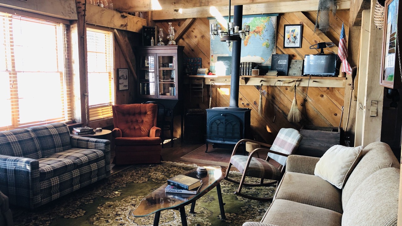 Photo of Bedroom in Climax