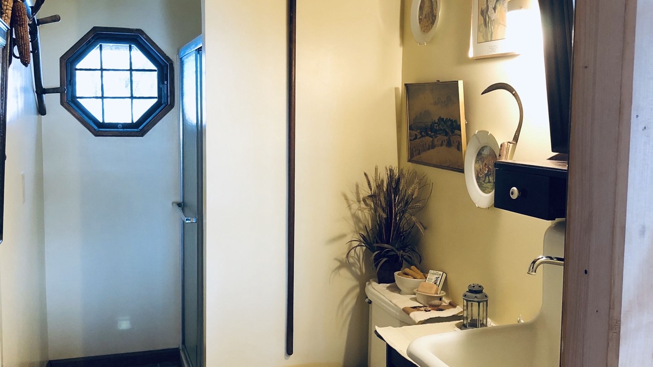 Photo of Bathroom in Climax