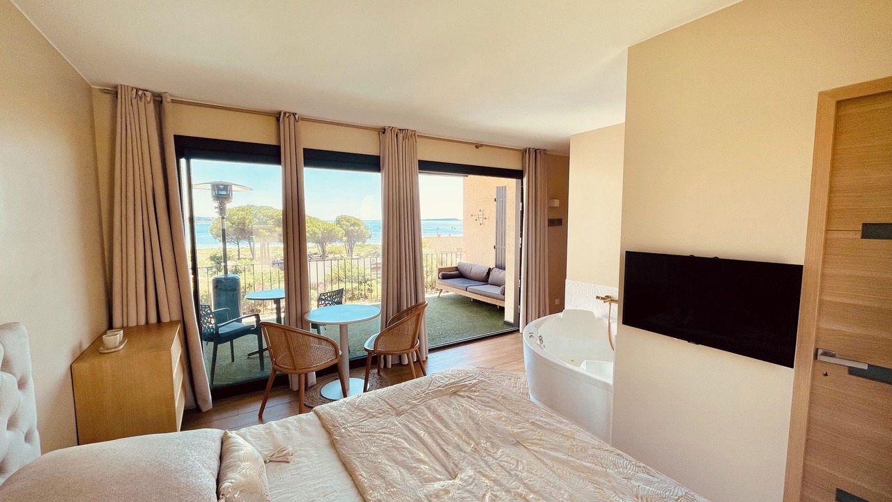 Photo of Bedroom in Bages