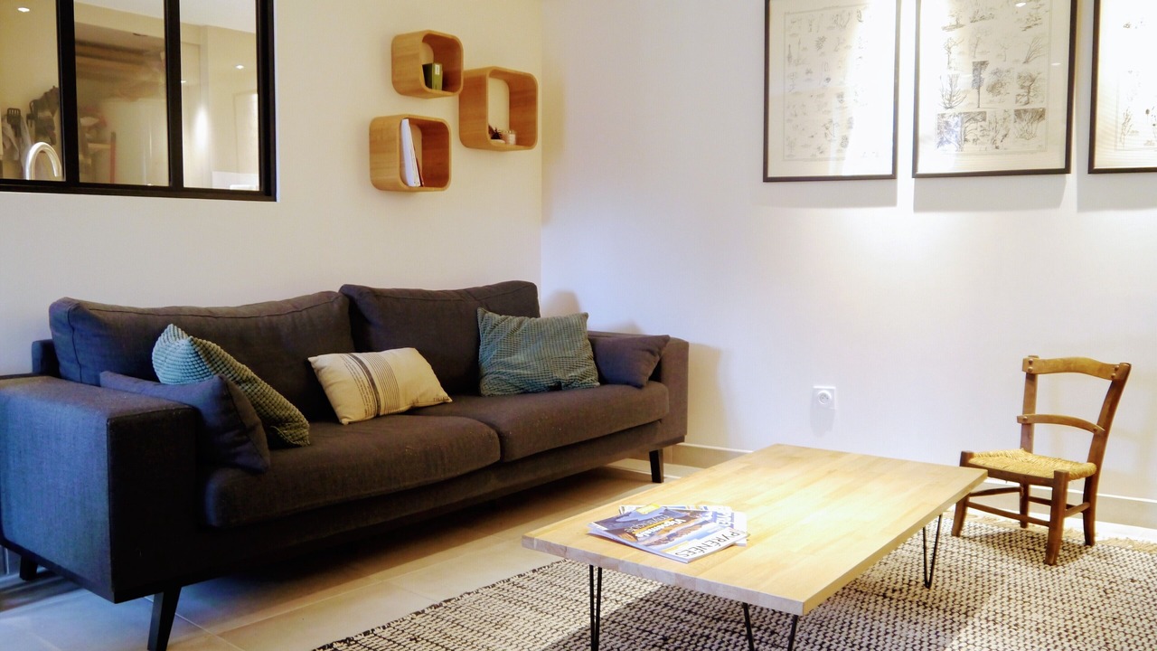 Photo of Livingroom in Saint-Aventin