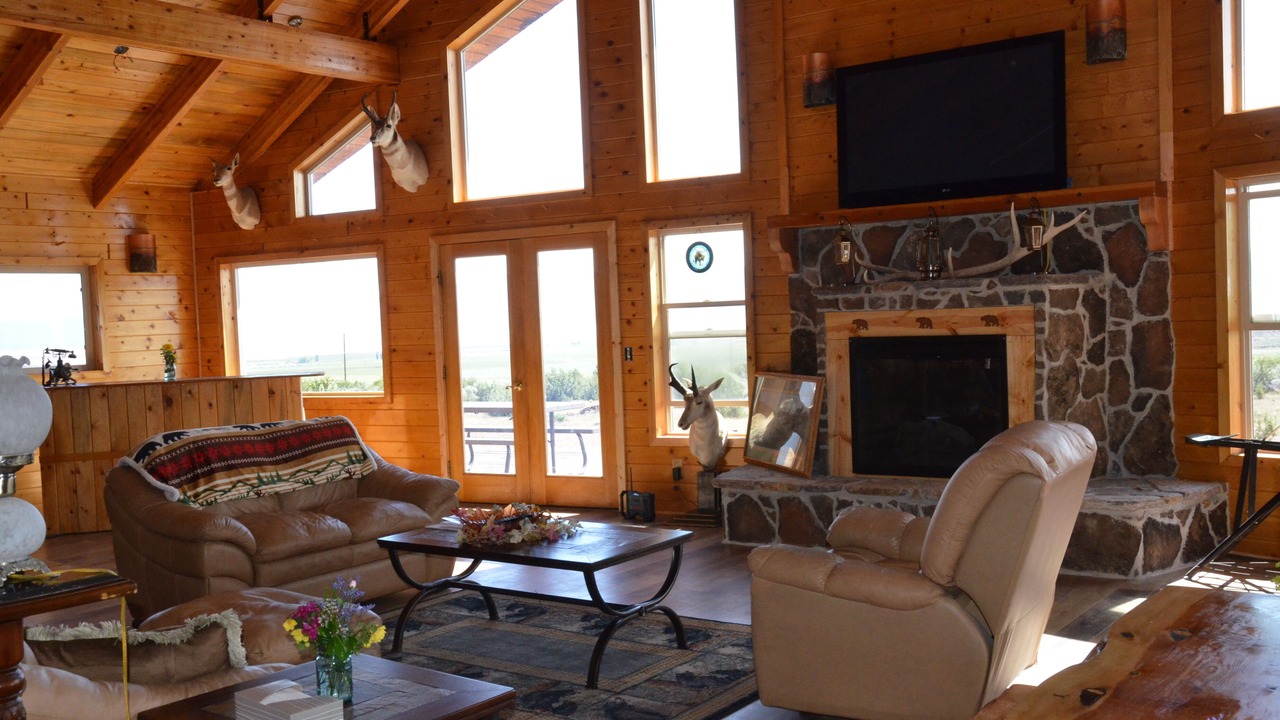 Photo of Livingroom in Cedarville