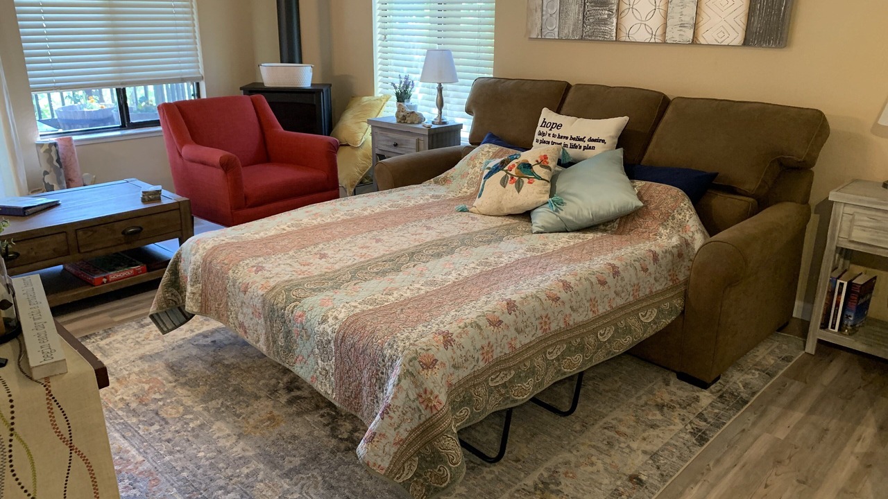 Photo of Bedroom in Apple Hill