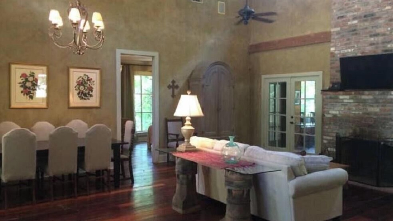 Photo of Livingroom in Wakefield