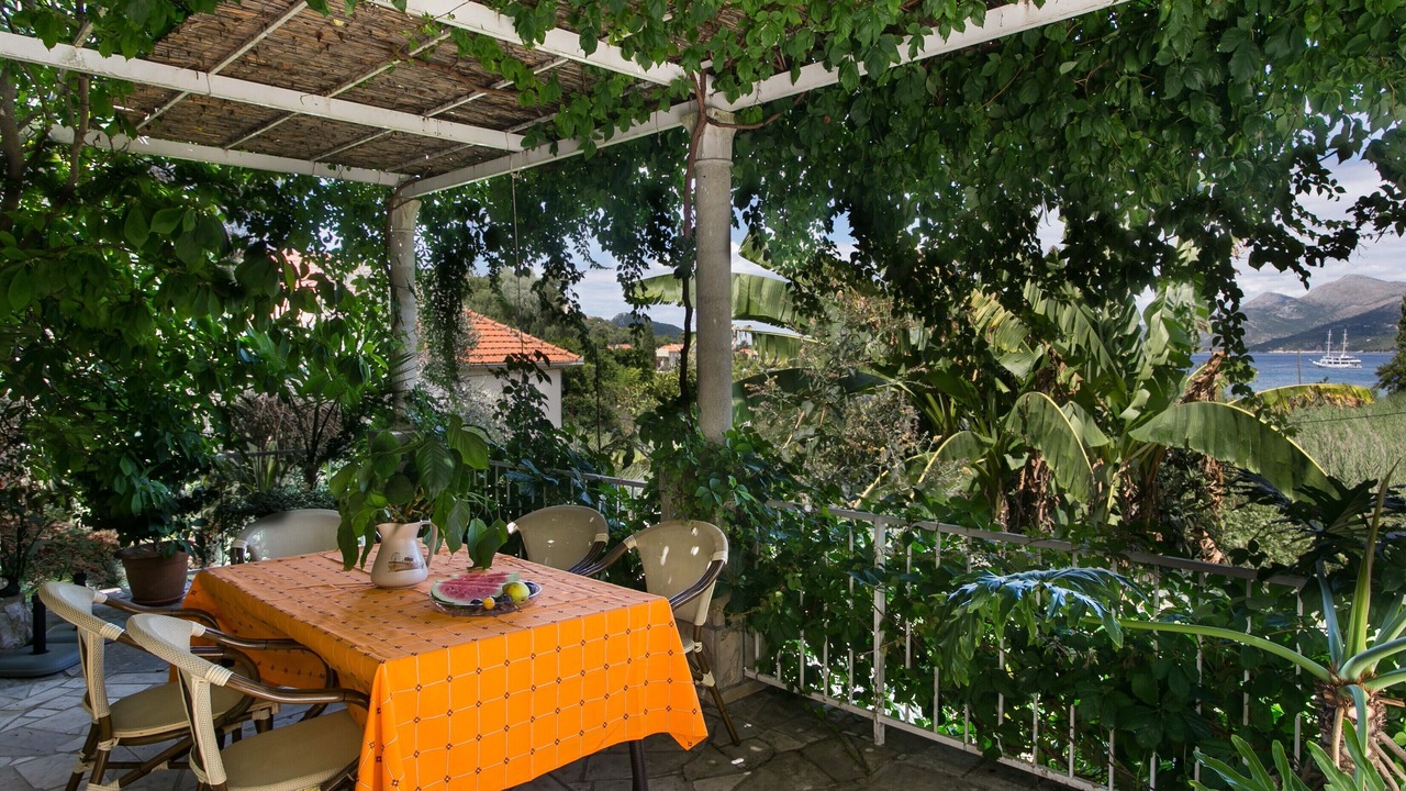 Photo of Patio Balcony in Kolocep Island