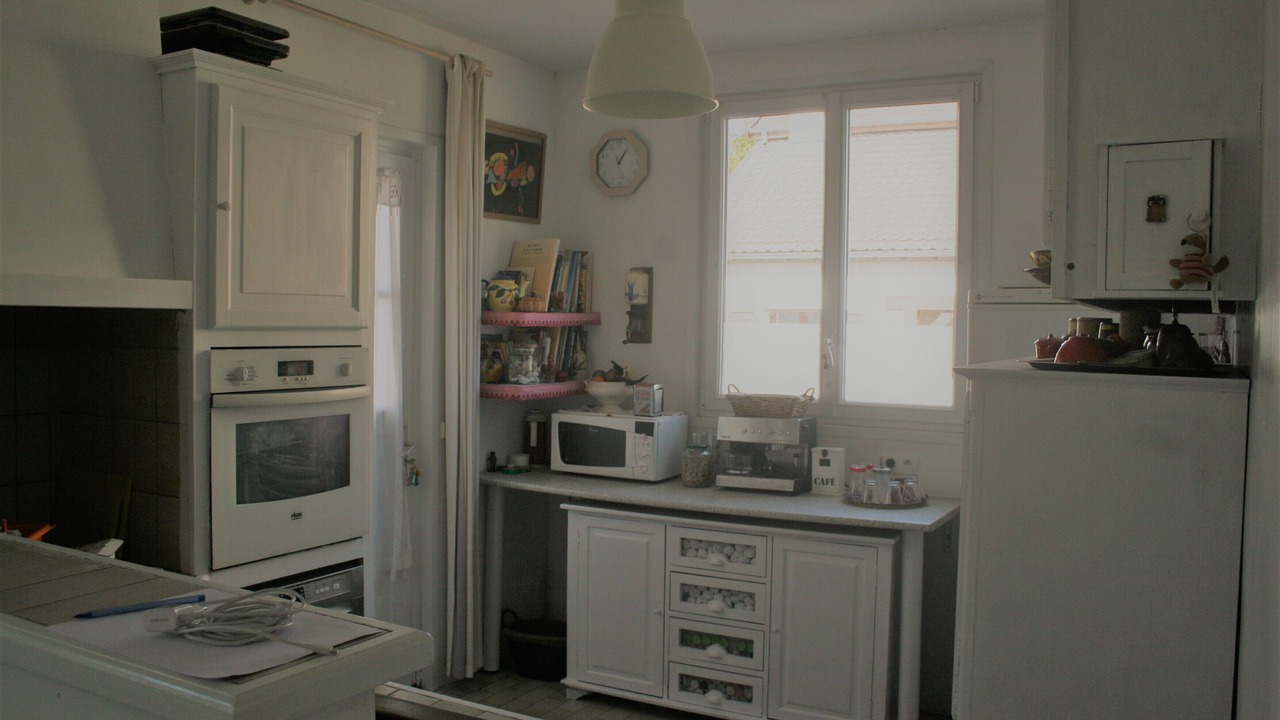 Photo of Kitchen in Dammarie Les Lys