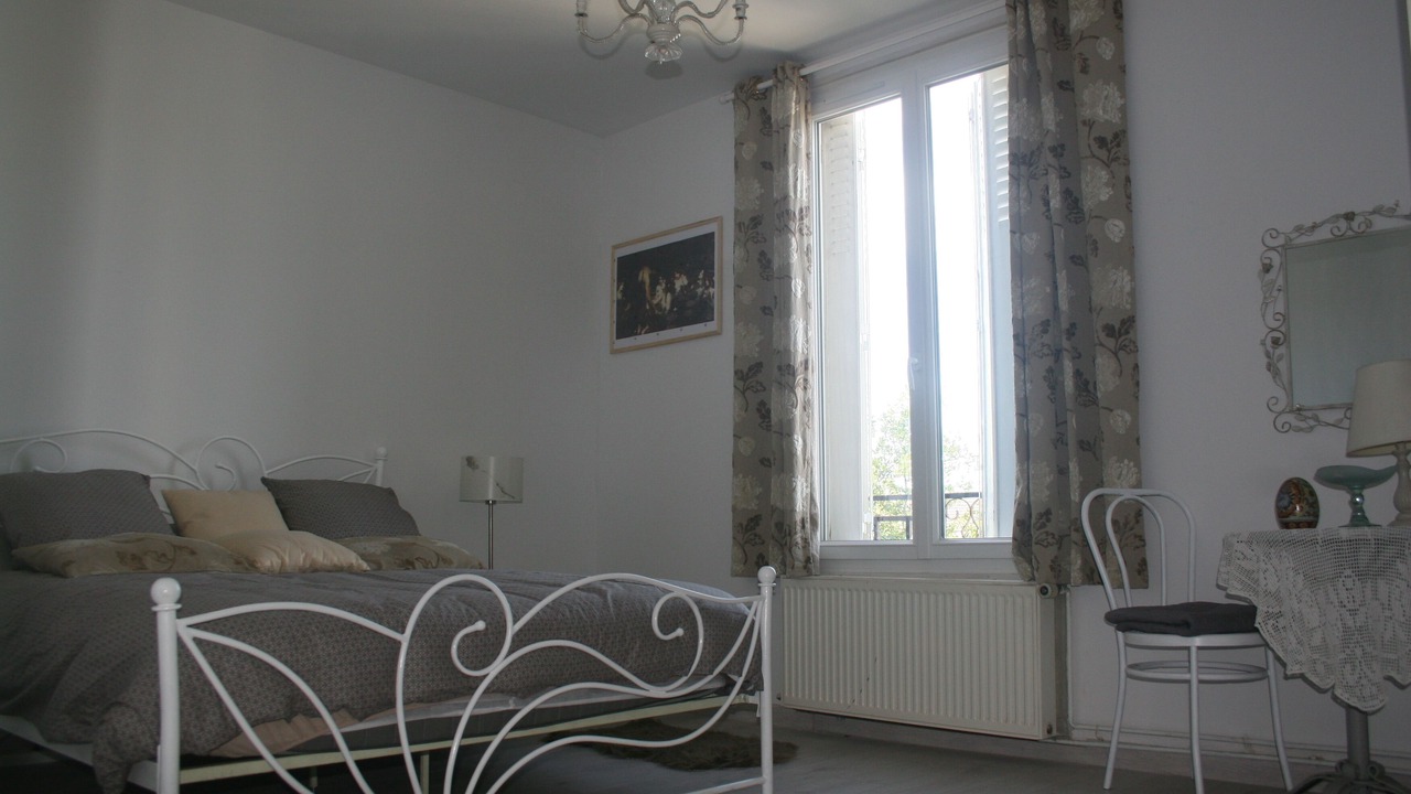 Photo of Bedroom in Dammarie Les Lys