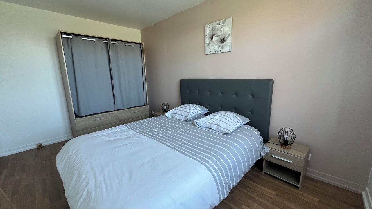 Photo of Bedroom in Bretteville-sur-Ay