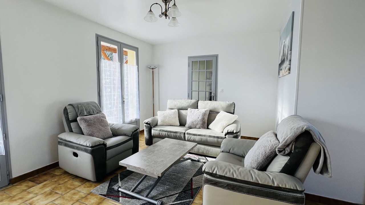 Photo of Livingroom in Bretteville-sur-Ay