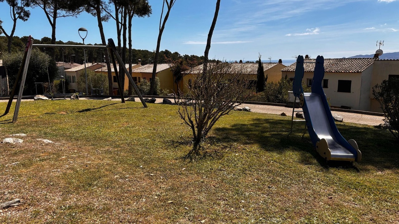 Photo of Others in La Torre Vella