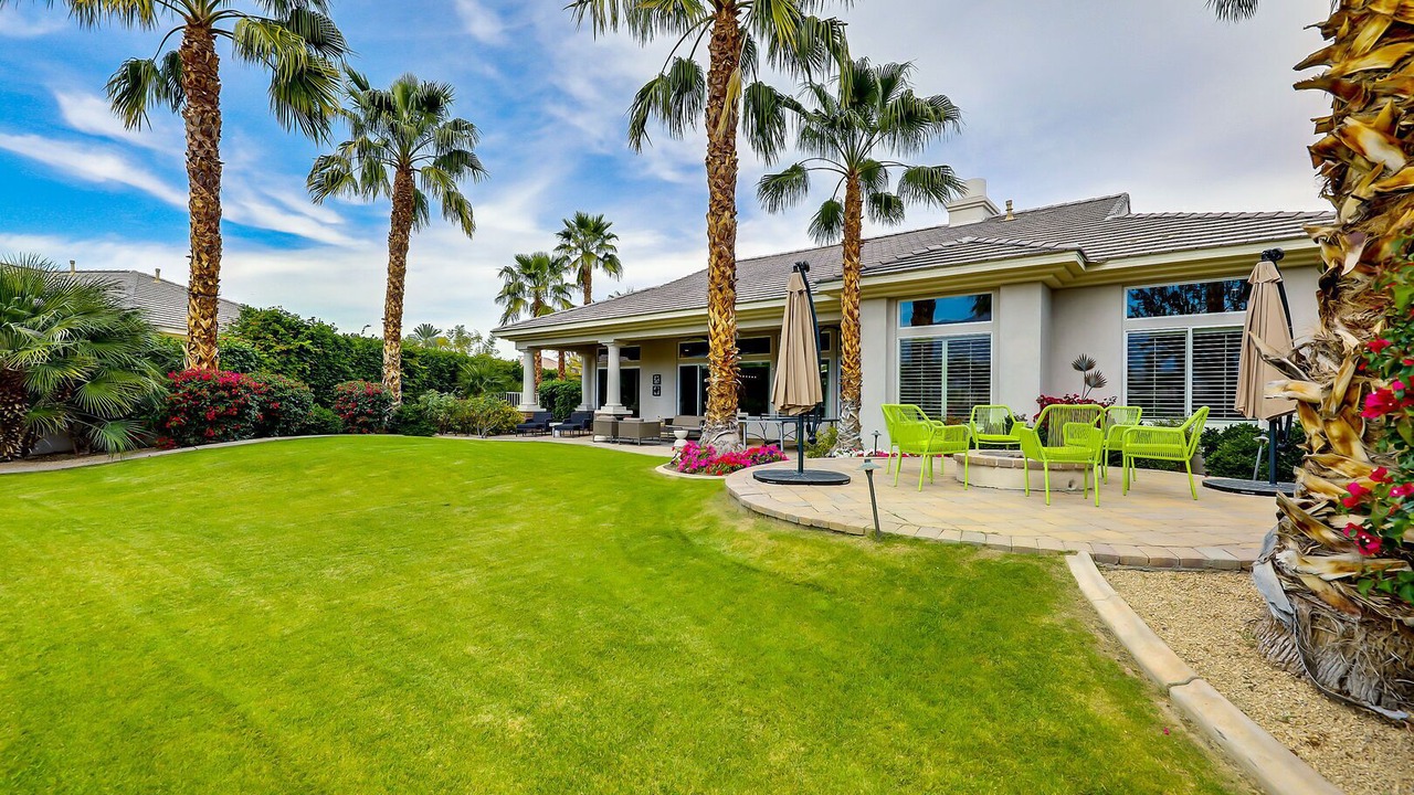 Photo of Bedroom in La Quinta