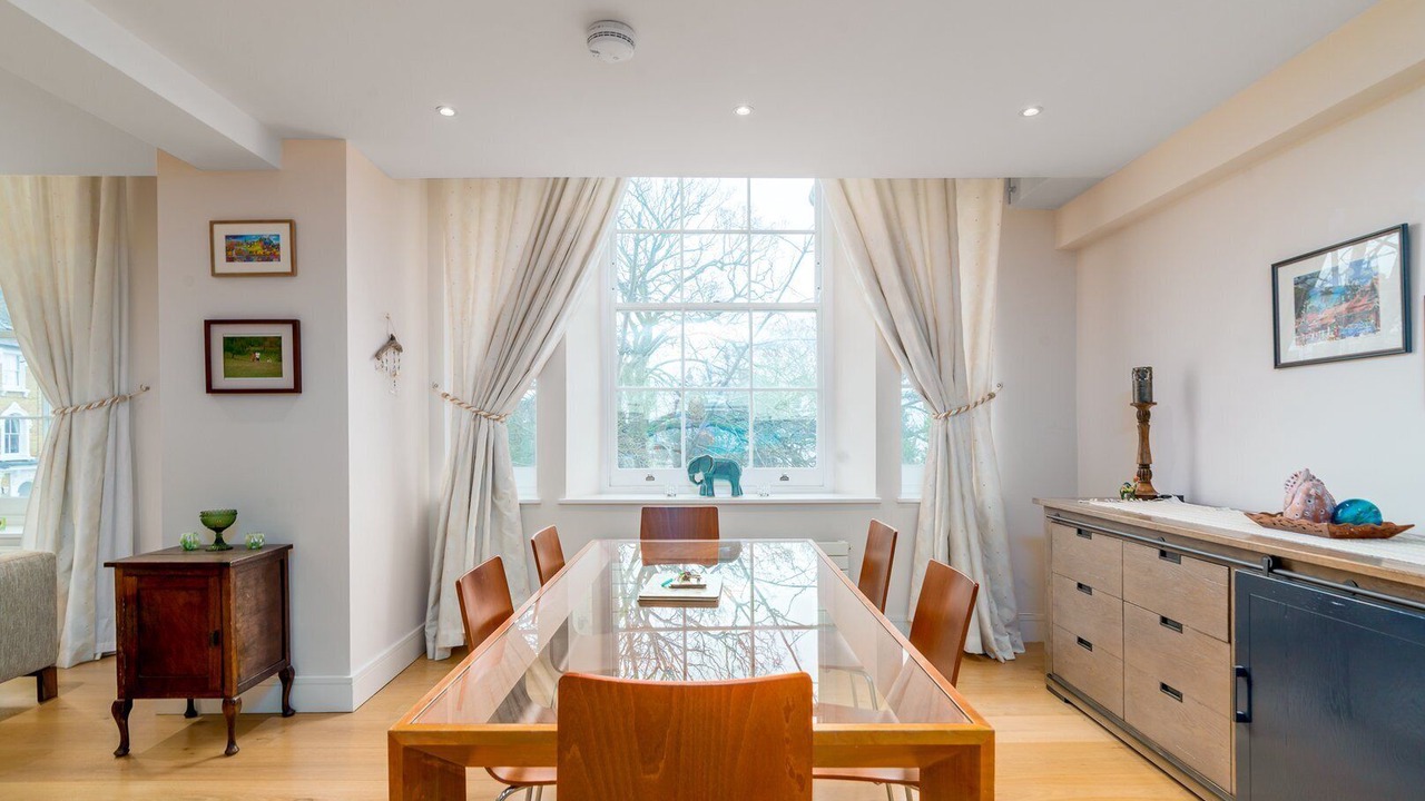 Photo of Others in Clapham