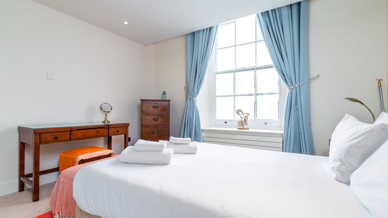 Photo of Bedroom in Clapham