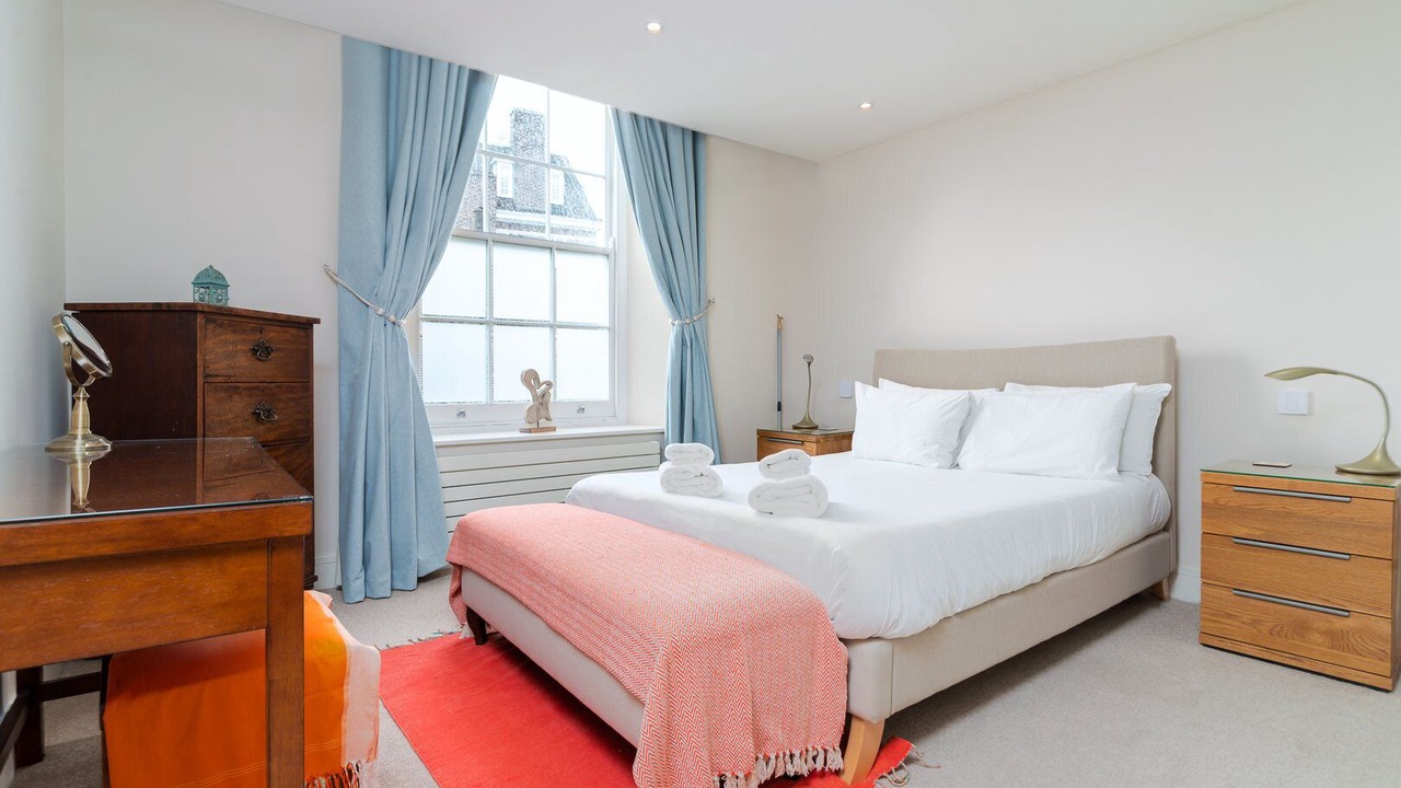 Photo of Bedroom in Clapham