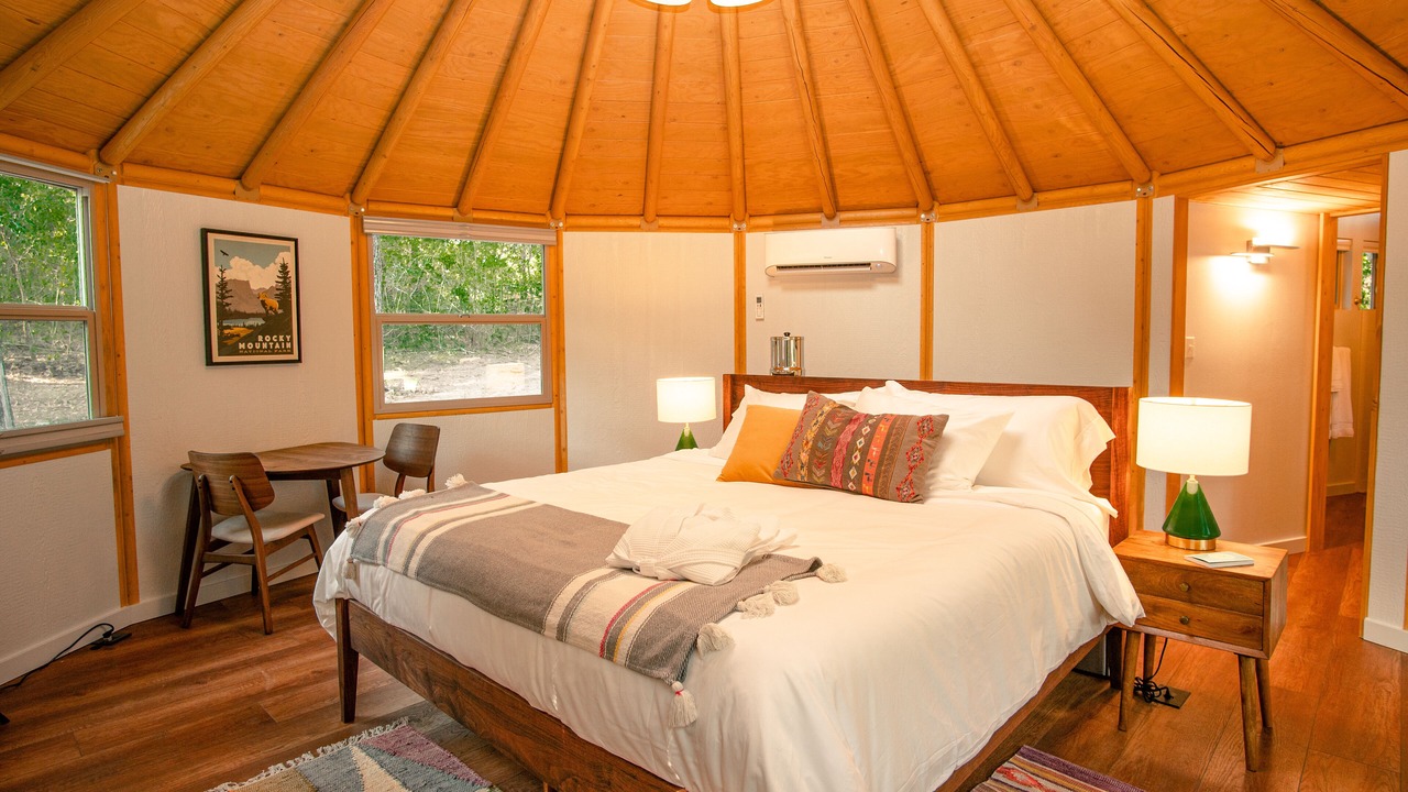 Photo of Bedroom in Bastrop