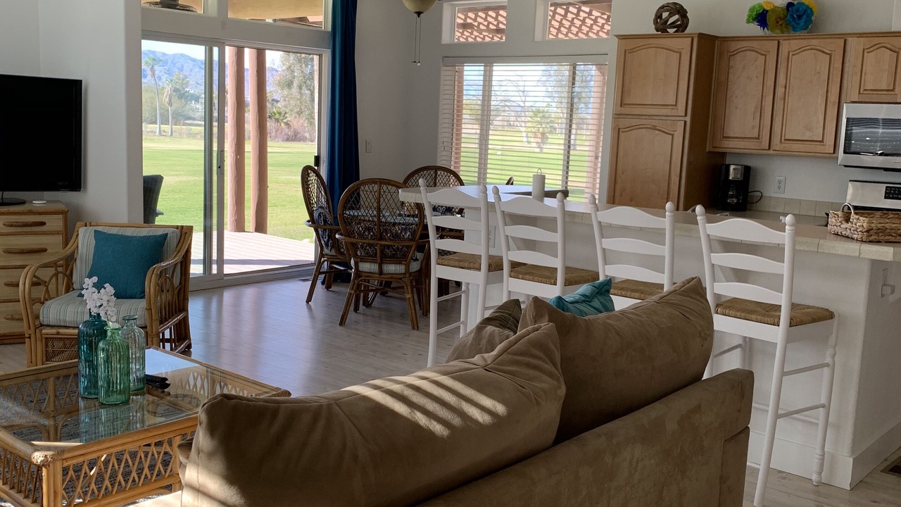 Photo of Livingroom in Needles