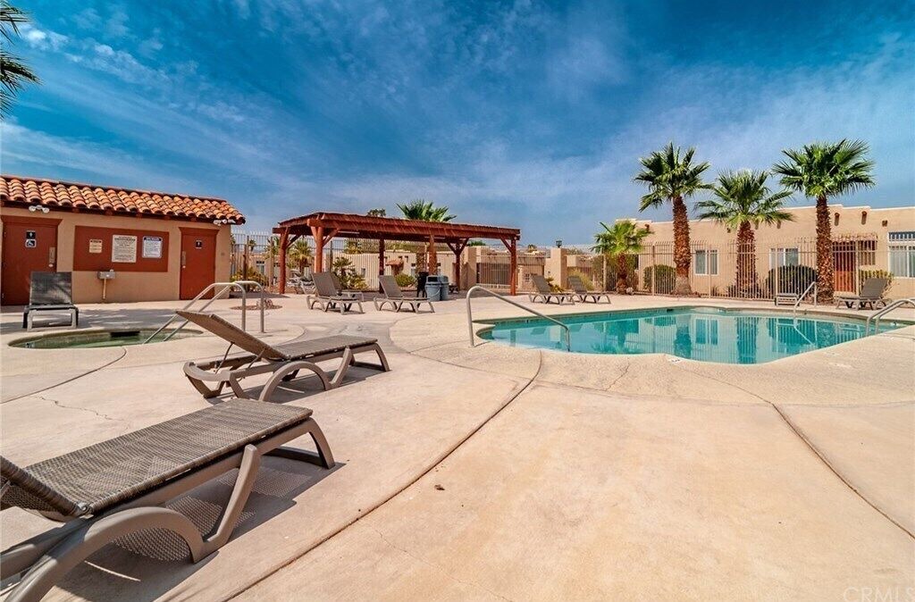 Photo of Outdoor in Needles