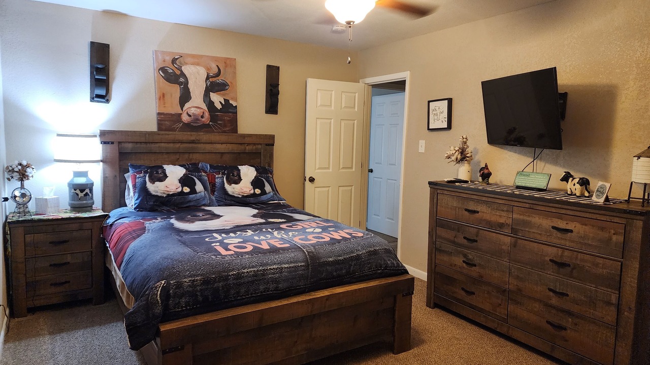 Photo of Bedroom in Roswell
