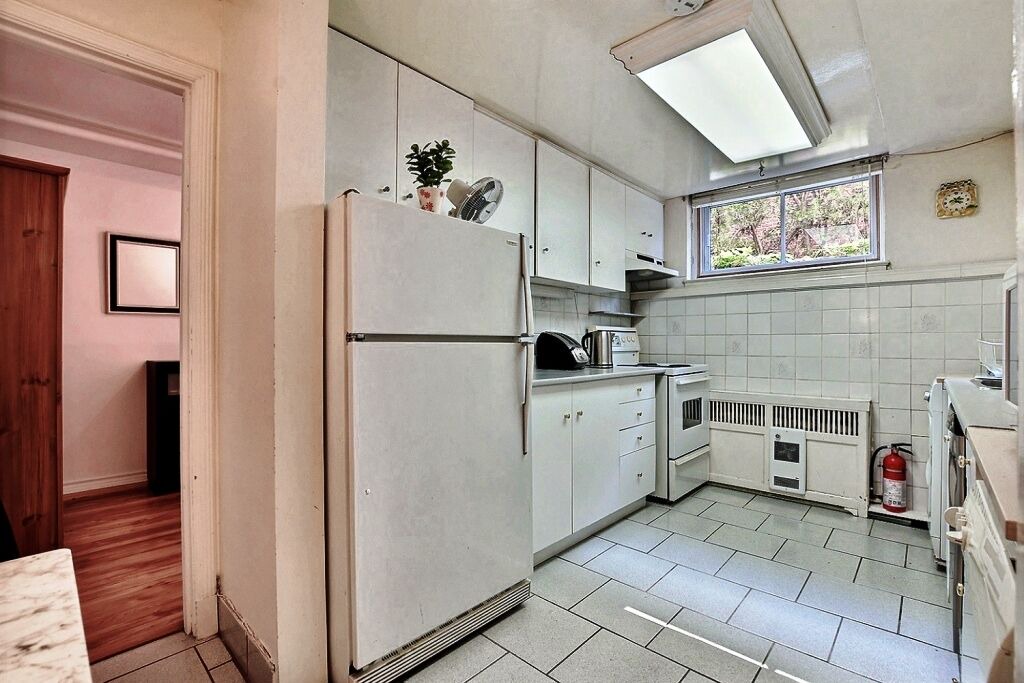 Photo of Kitchen in Cote-Des-Neiges—Notre-Dame-De-Grace