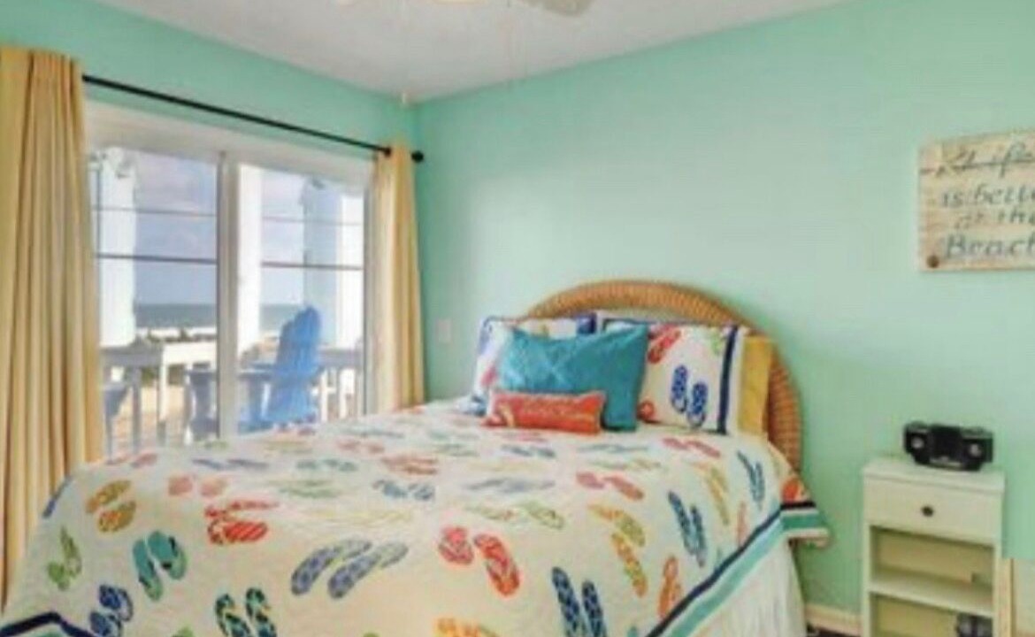 Photo of Bedroom in North Carolina Coast
