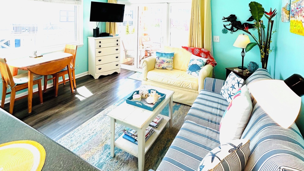 Photo of Livingroom in North Carolina Coast