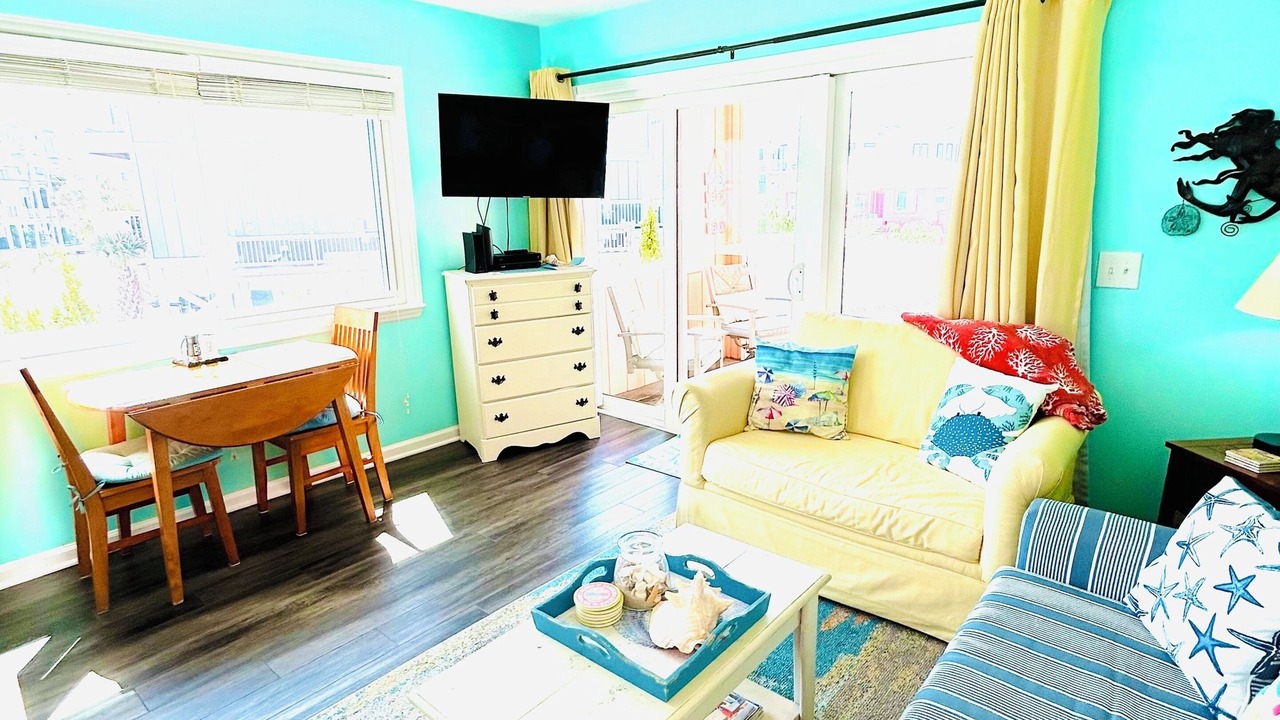 Photo of Livingroom in North Carolina Coast