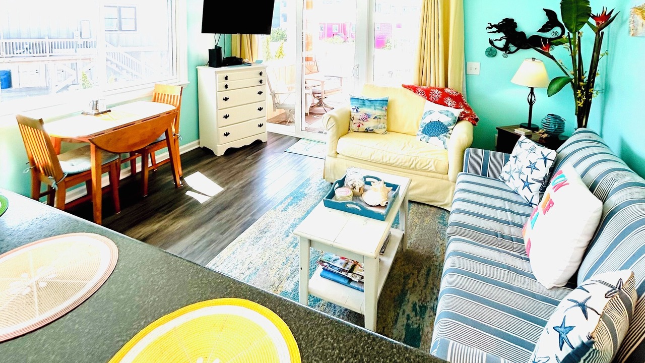 Photo of Livingroom in North Carolina Coast