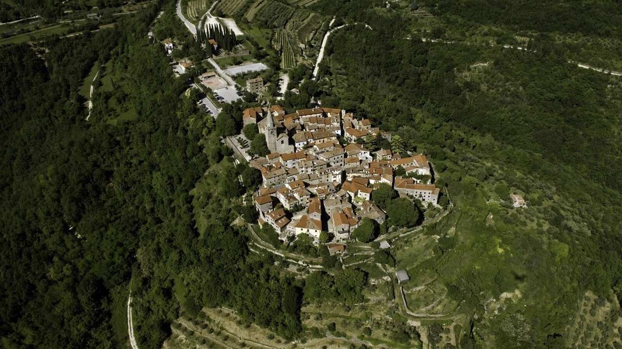 Photo of Outdoor in Grabri