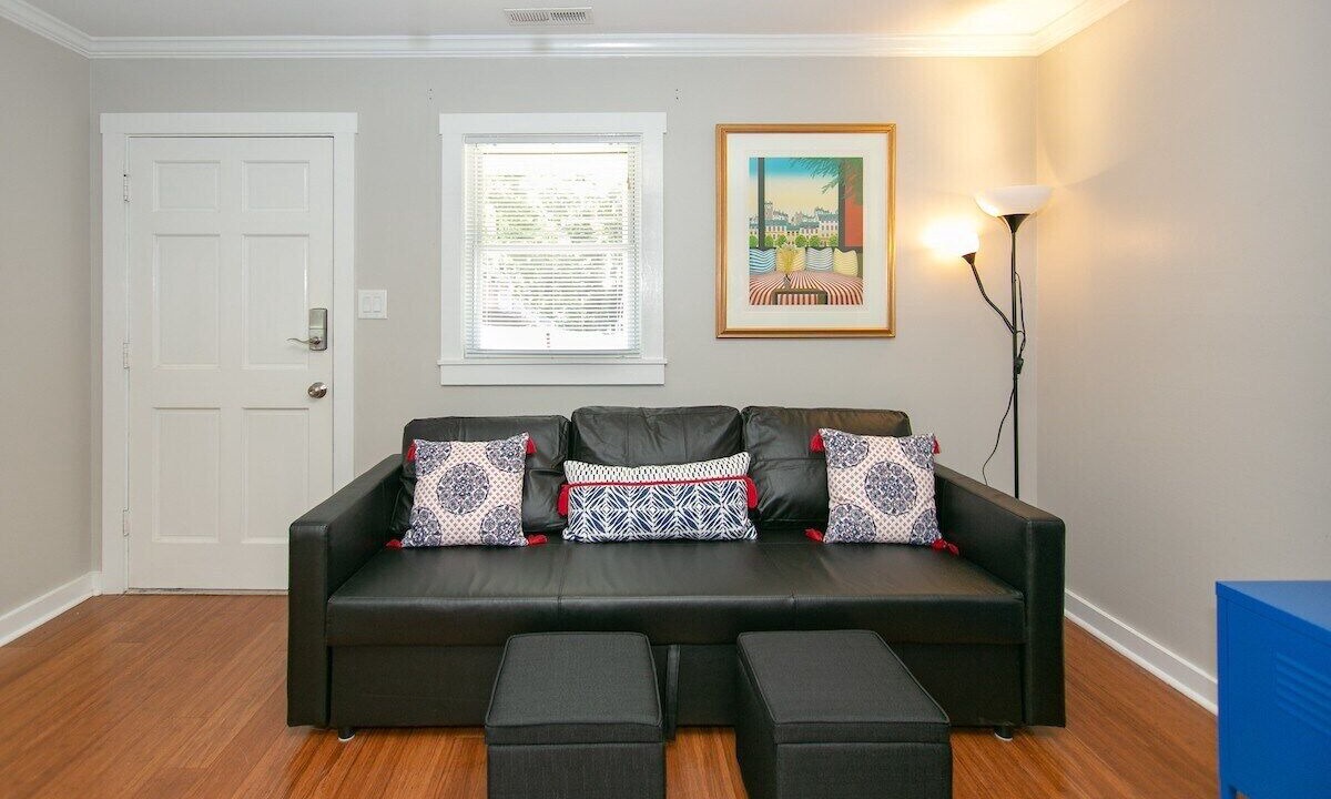 Photo of Livingroom in Duke Park