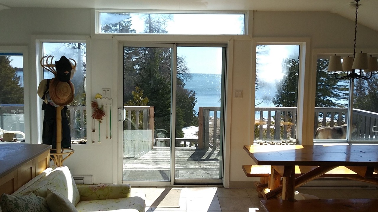 Photo of Livingroom in Providence Bay