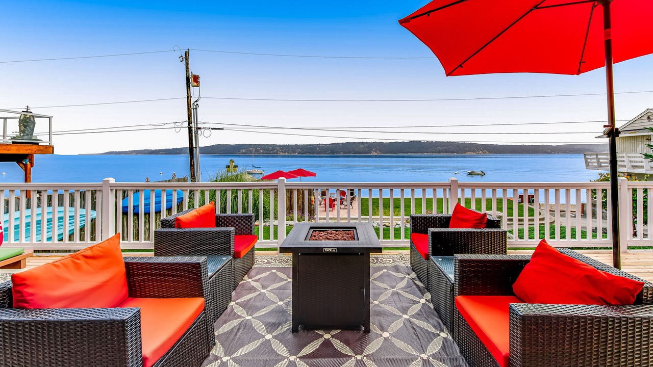Photo of Patio Balcony in Camano Island