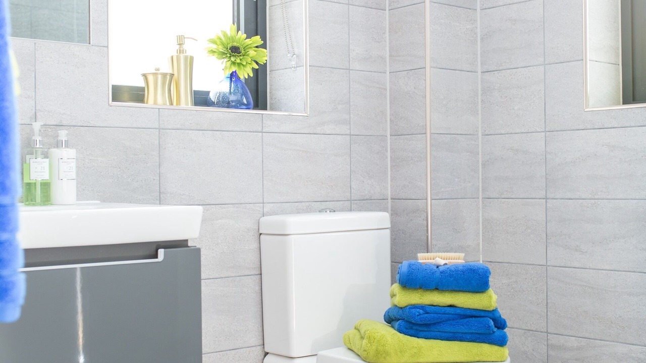 Photo of Bathroom in Holworth