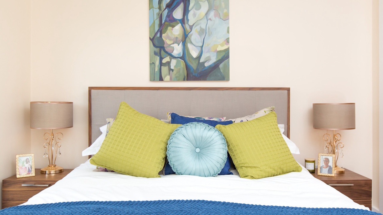 Photo of Bedroom in Holworth