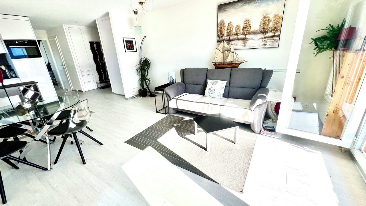 Photo of Livingroom in Montreux