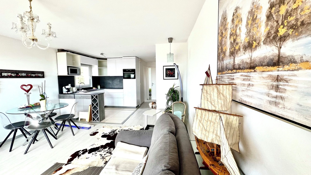Photo of Livingroom in Montreux