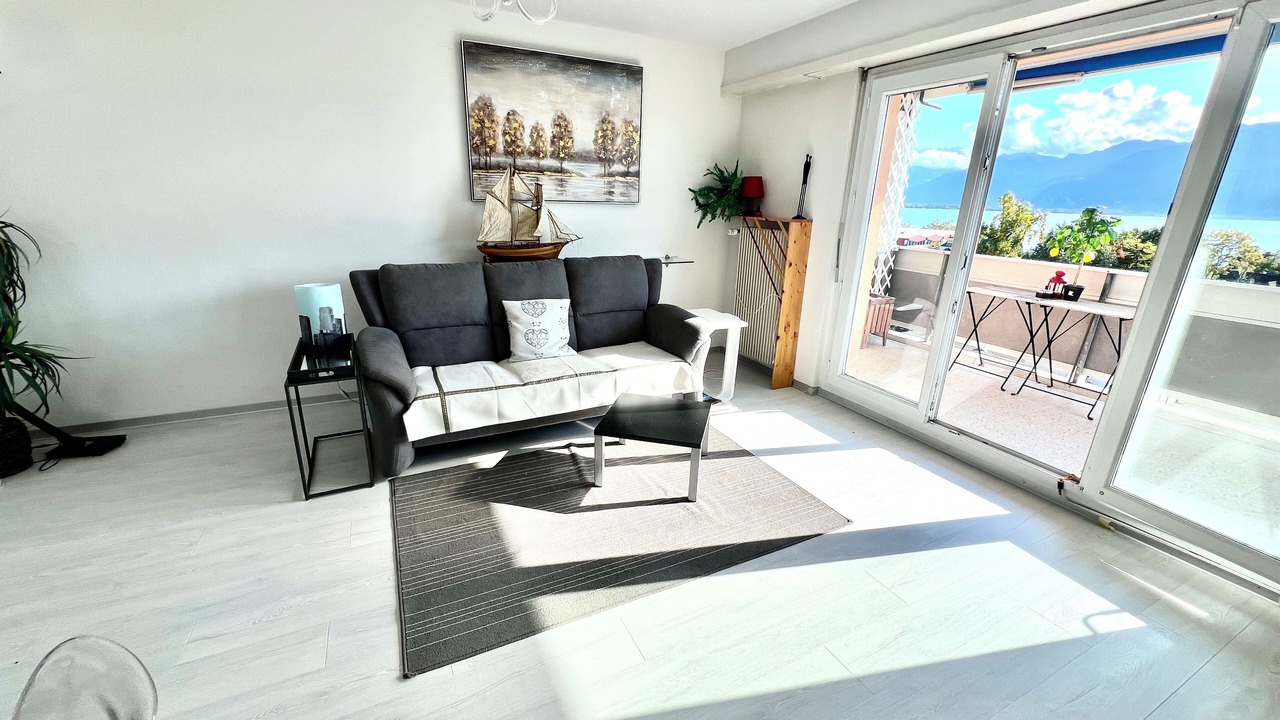 Photo of Livingroom in Montreux