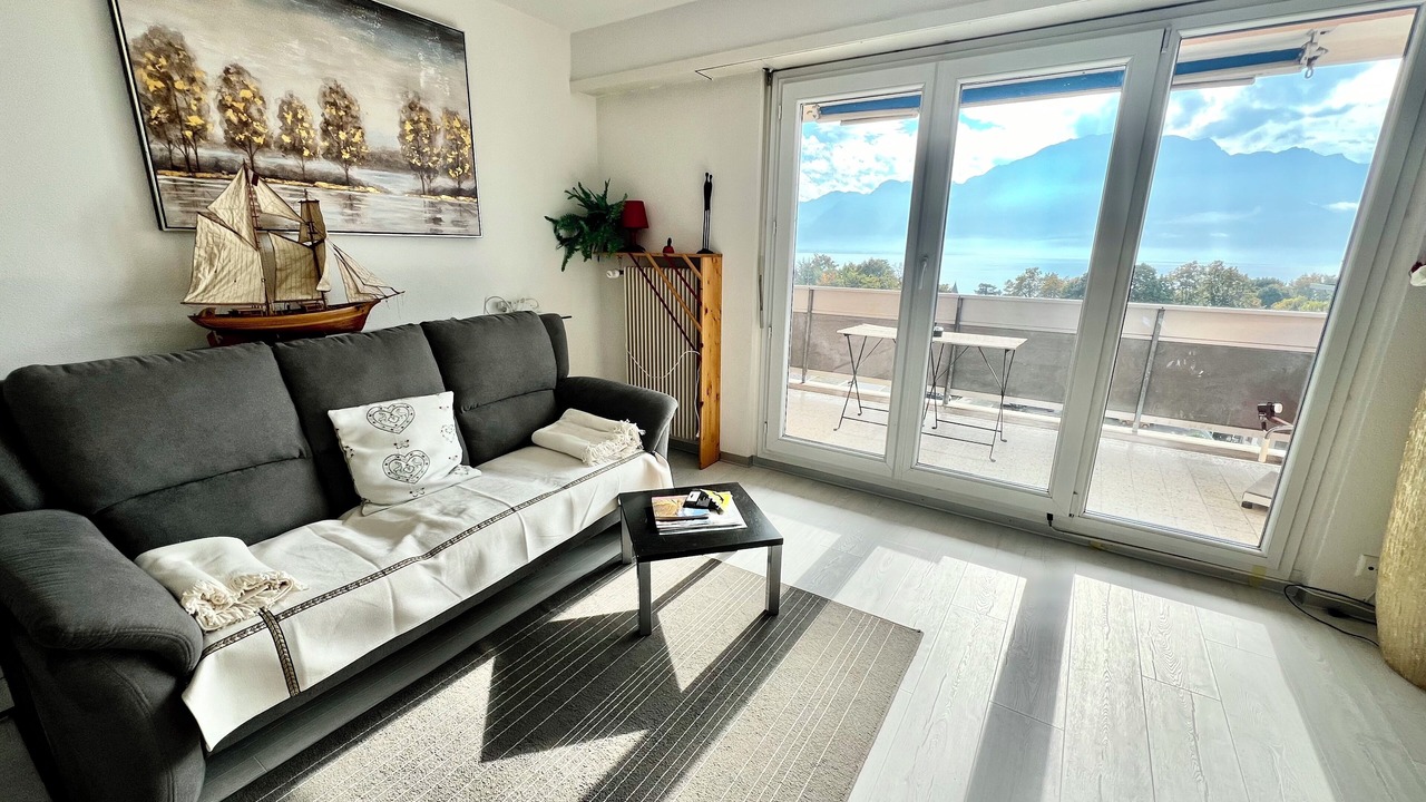 Photo of Livingroom in Montreux