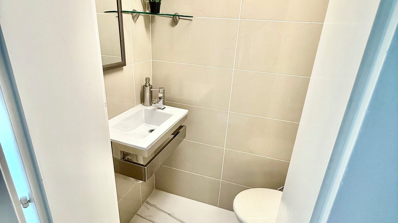 Photo of Bathroom in Montreux City Centre