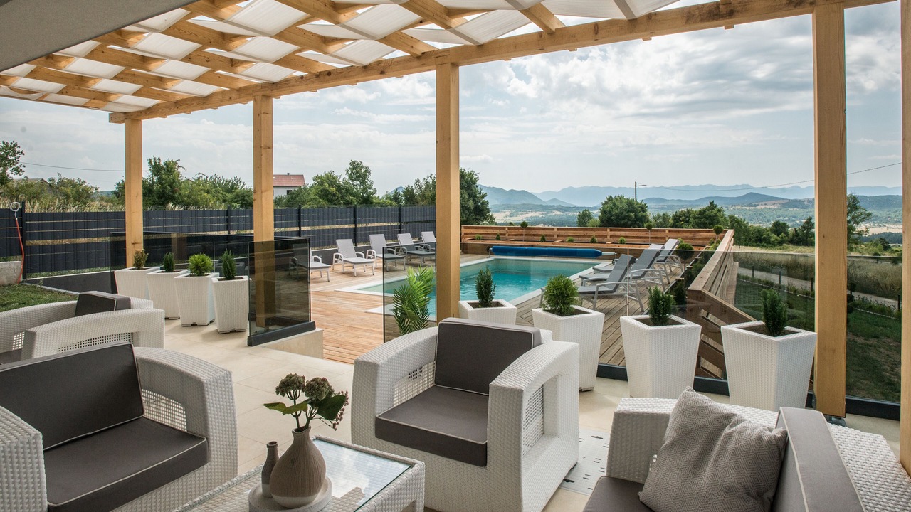 Photo of Outdoor in Udbina