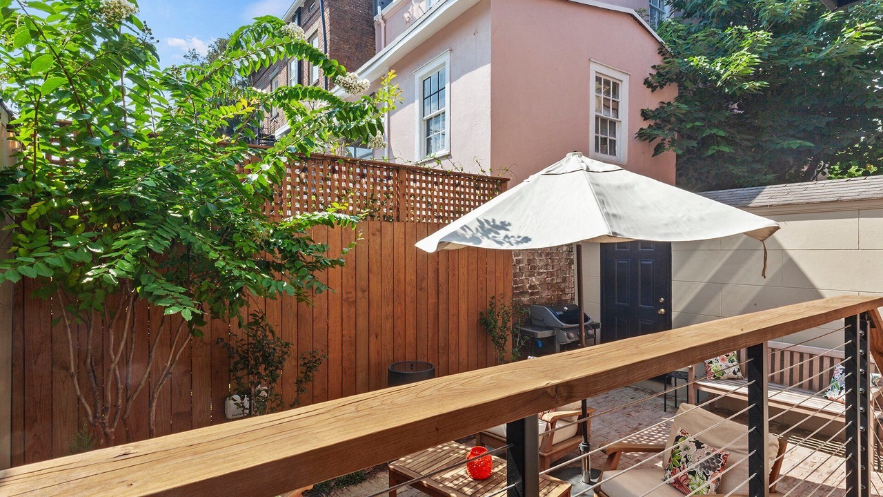 Photo of Patio Balcony in Historic District - North