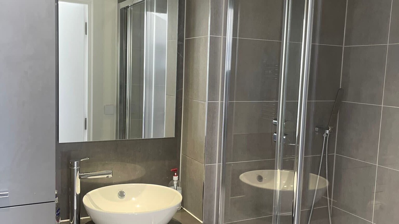 Photo of Bathroom in Docklands