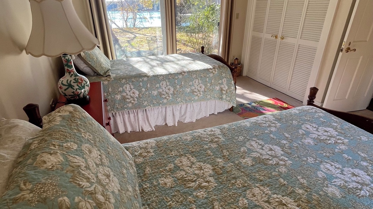 Photo of Bedroom in Tasley