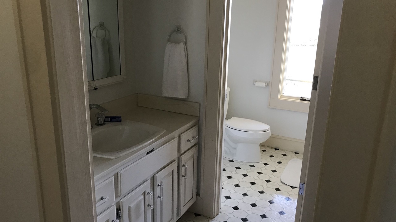 Photo of Bathroom in Tasley