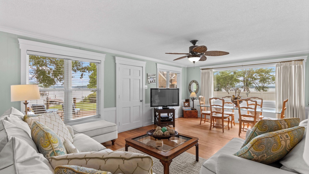 Photo of Livingroom in Terrell