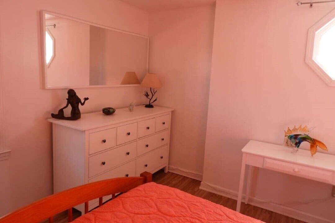 Photo of Bedroom in Old Lyme