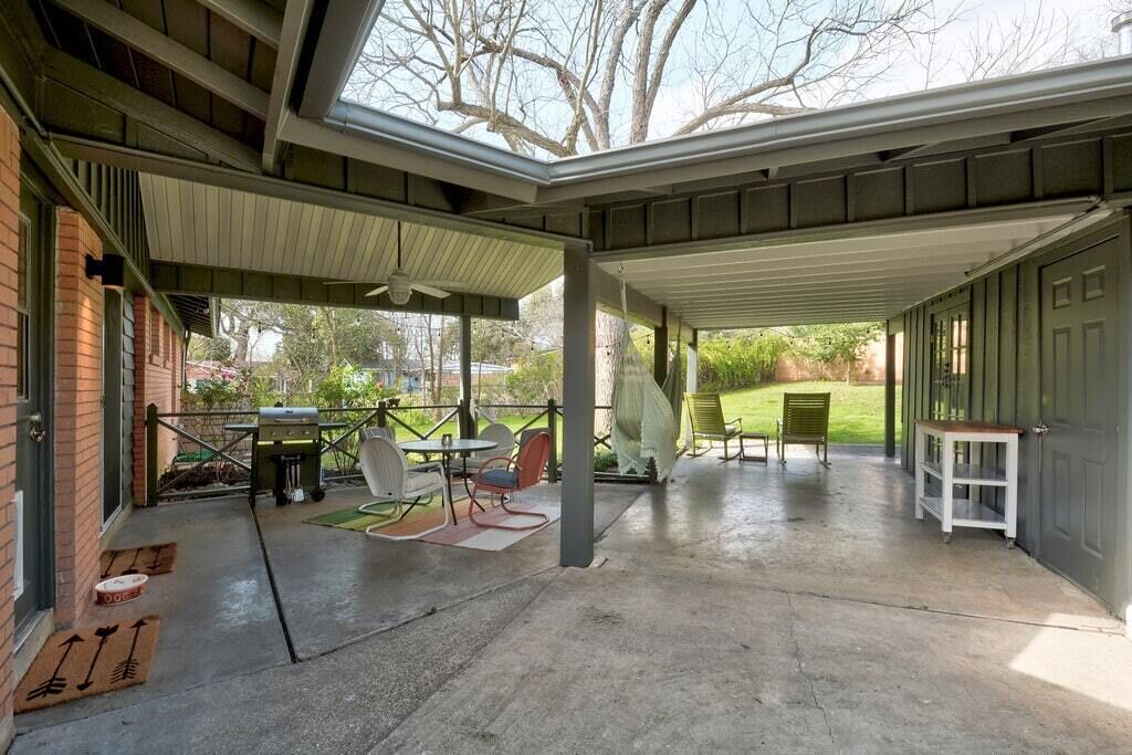 Photo of Outdoor in South Manchaca