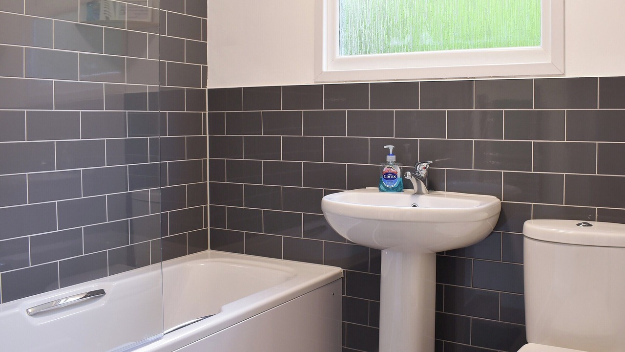 Photo of Bathroom in Mount Hawke