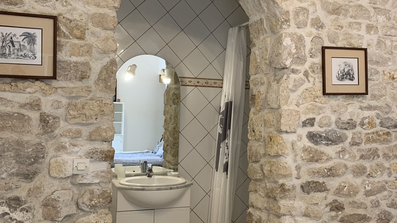 Photo of Bathroom in Montigny-sur-Loing