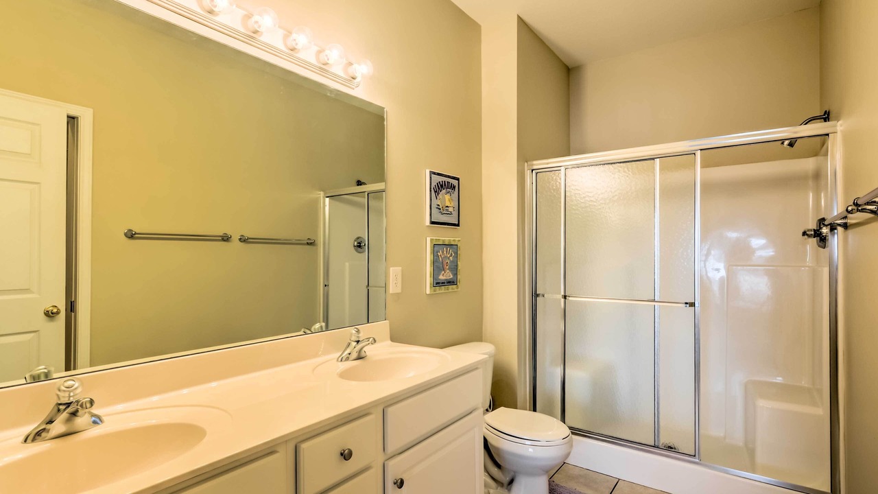 Photo of Bathroom in Camdenton