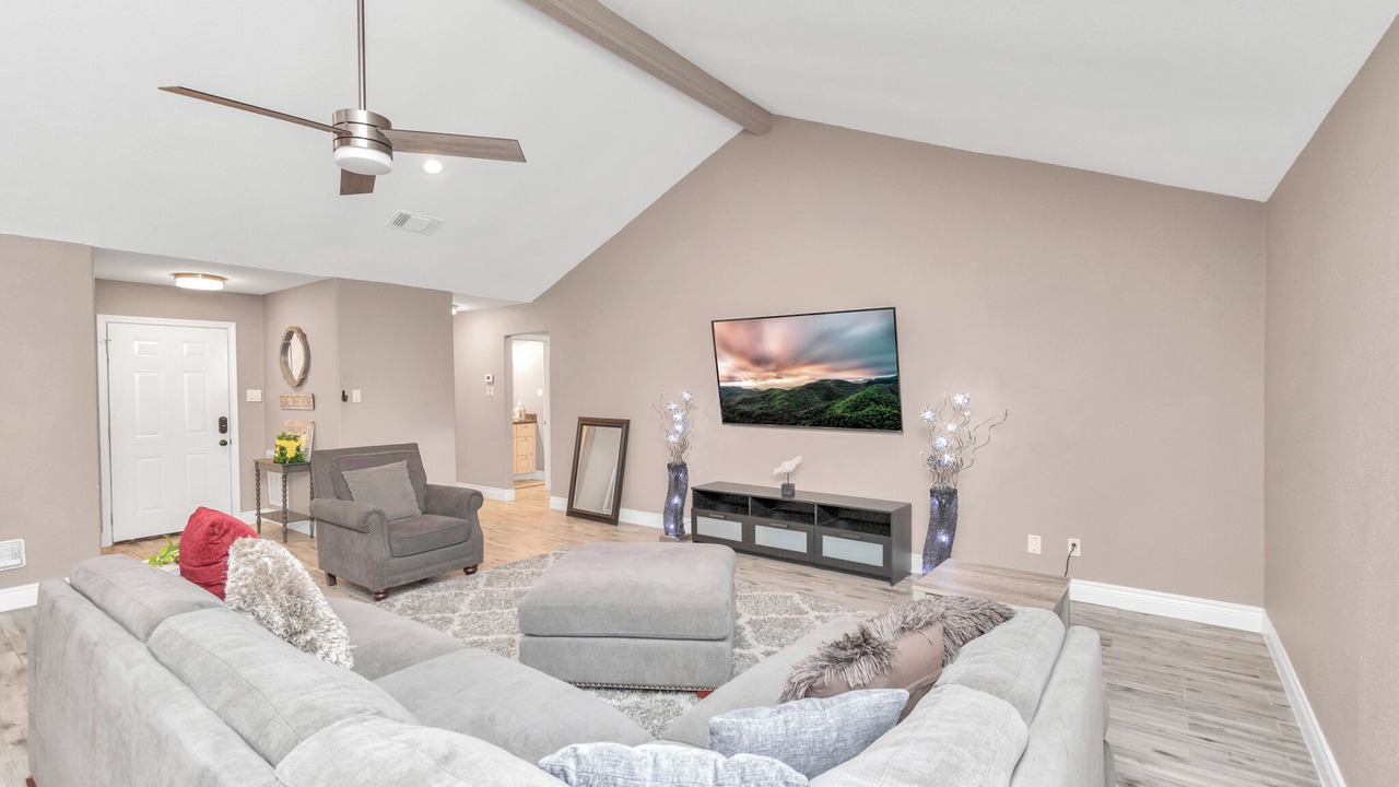 Photo of Livingroom in Addicks